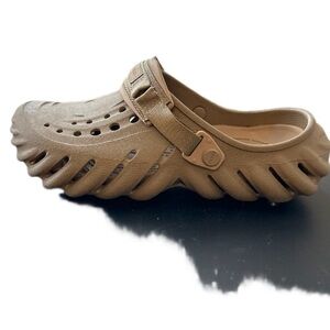 Crocs Echo Clog/ Khaki